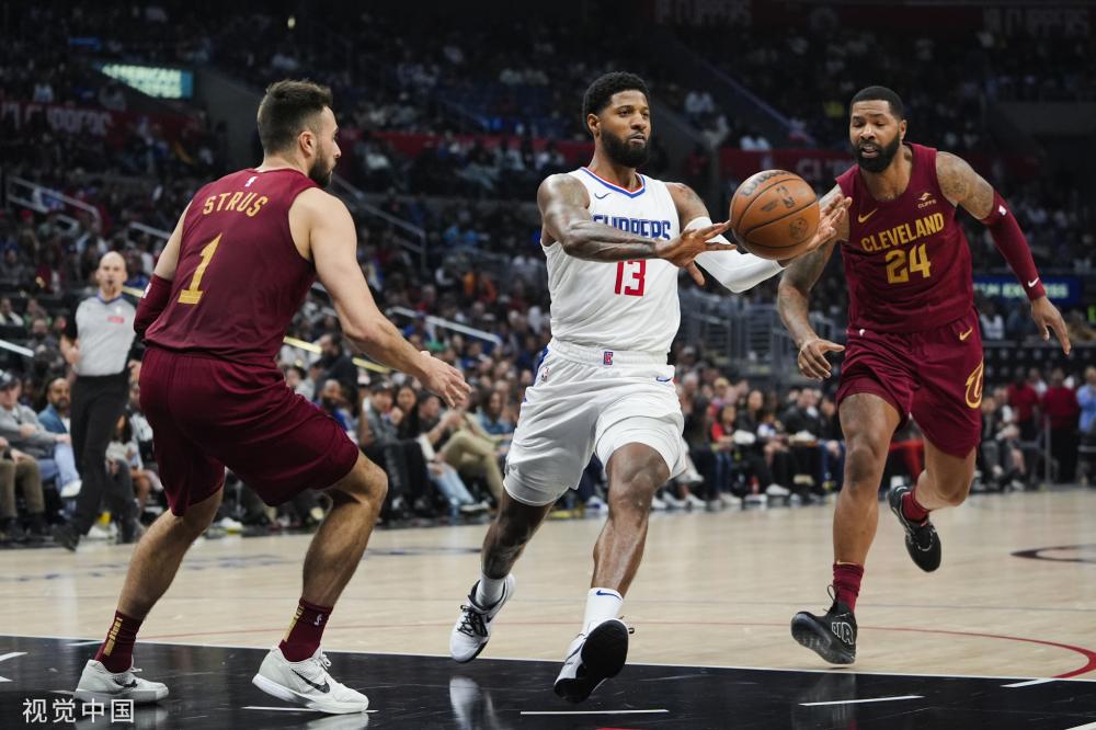 在替补阵容 在替补阵容