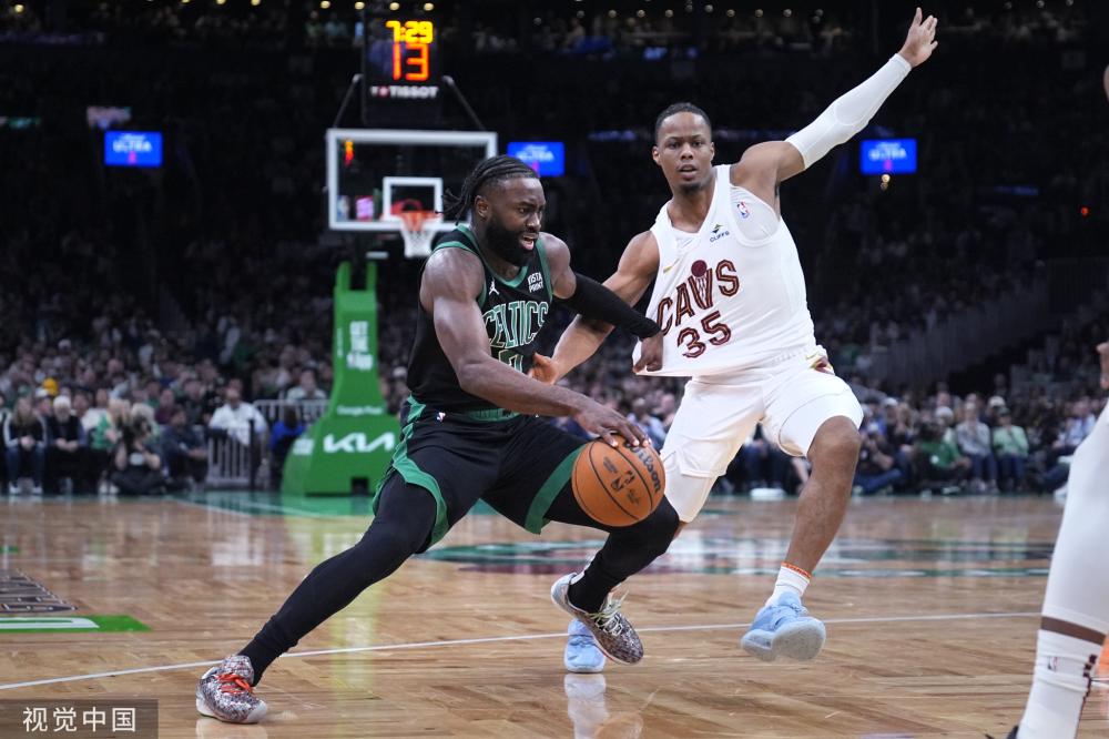 在球场上 在球场上