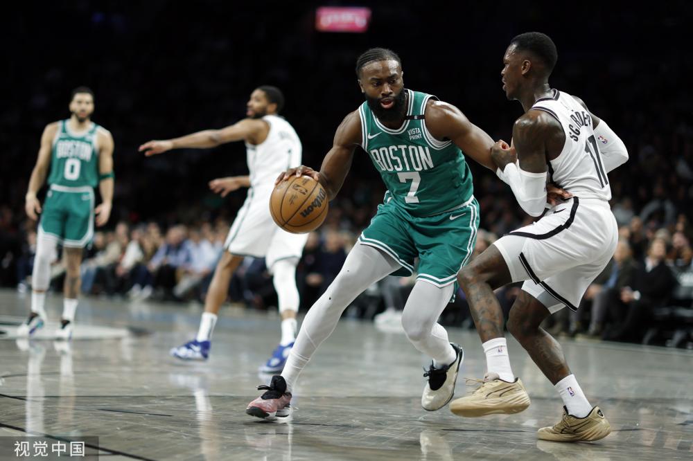 背后的篮球 背后的篮球