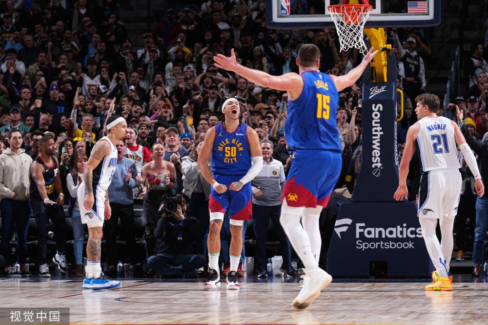 却在无形中 却在无形中