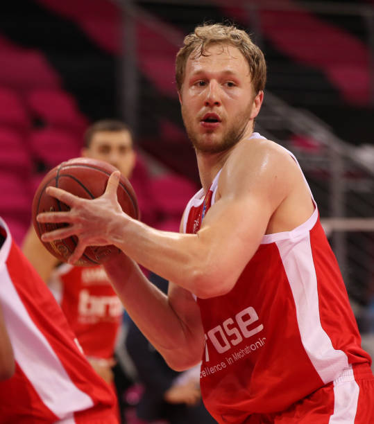 了他们的战 了他们的战