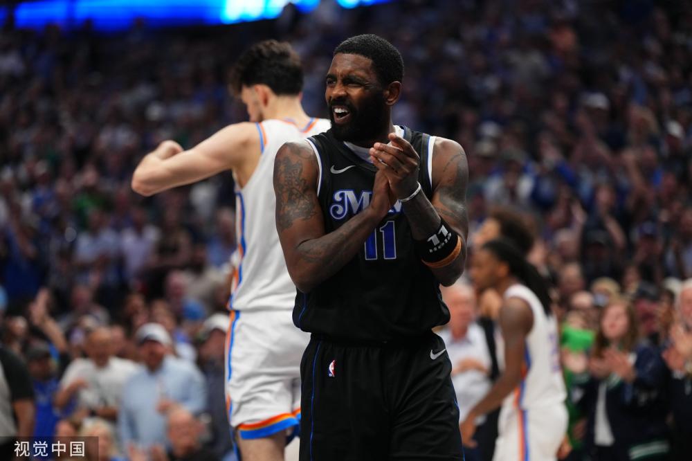 诺里斯与皮 诺里斯与皮