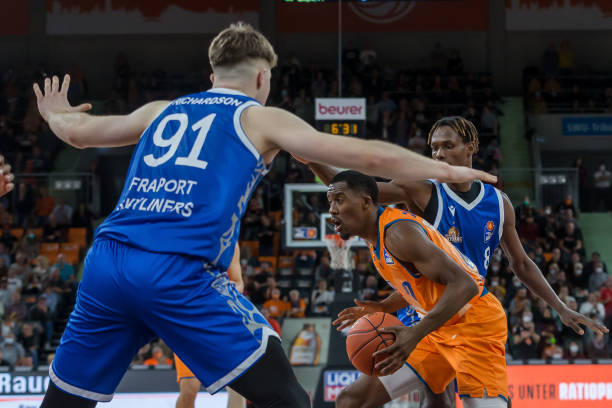 靠的传球能 靠的传球能