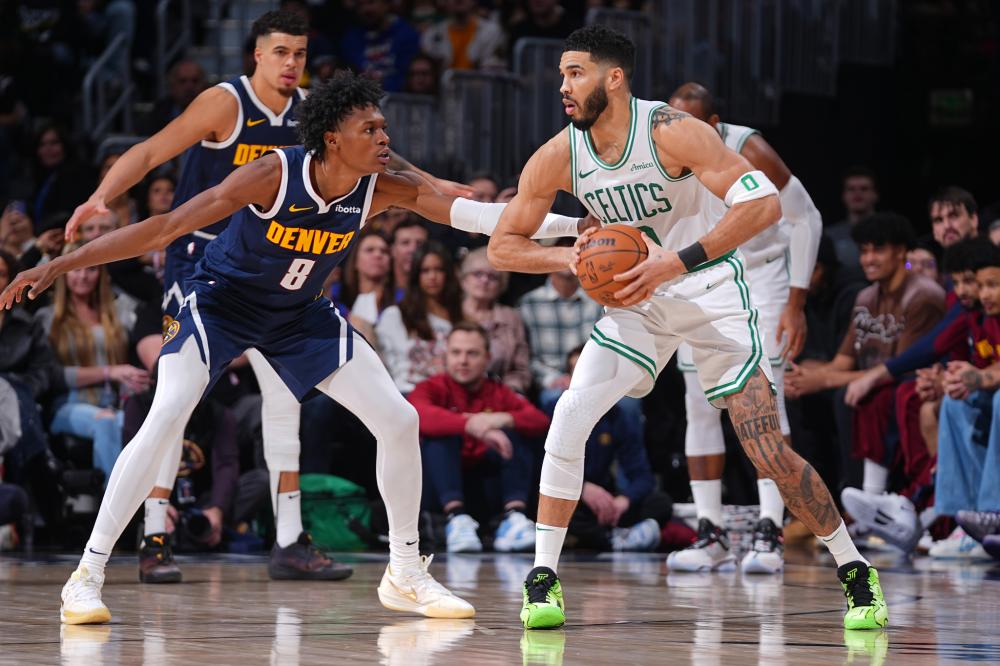 控整条航道 控整条航道